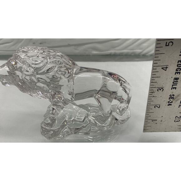 Vintage Wonders of the Wild Collection Lead Crystal Lion Figurine 5" x 5" - Picture 6 of 7